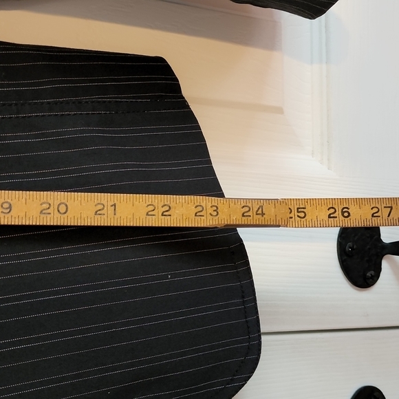 DKNY Suit Jacket with Bling size: 10.       RN#52002 - Picture 4 of 10